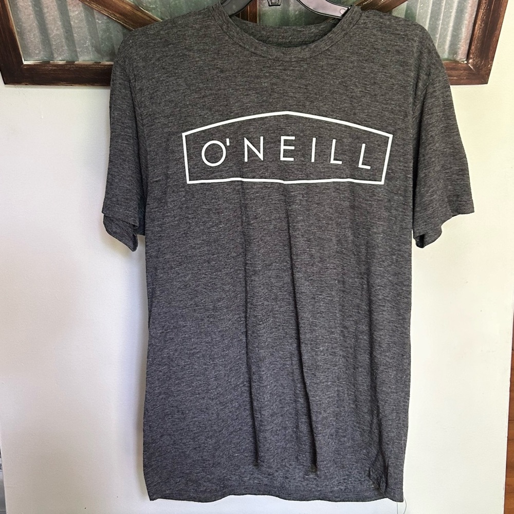 🌼 3/$20 bundle 🌼 O'Neill Men's Gray Logo T-Shirt Size Large